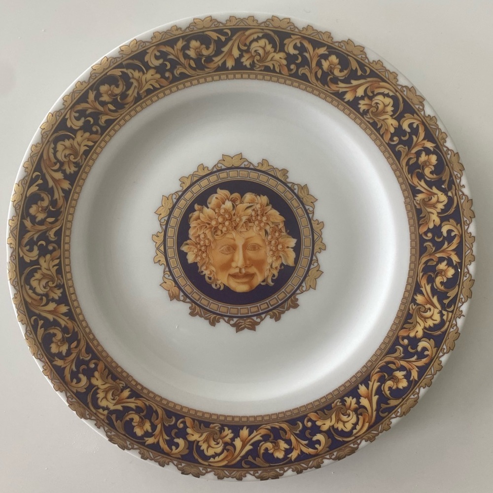 RARE 1969 Vintage DEPOS T. LIMOGES Porcelain Decoration Plates. Made in Italy.
